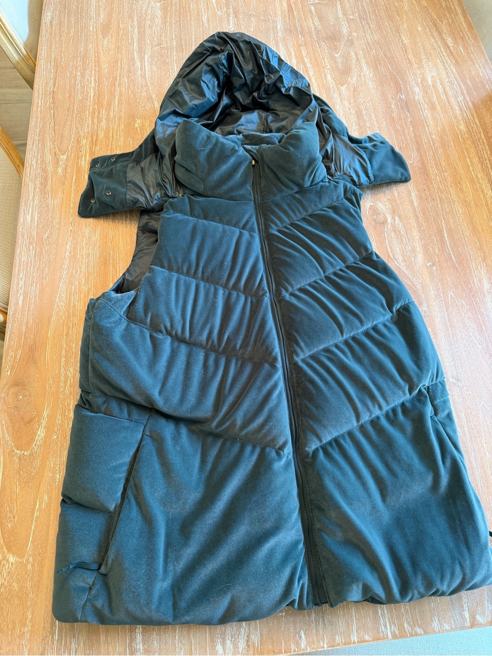 Athleta Black Quilted Hooded Puffer Vest